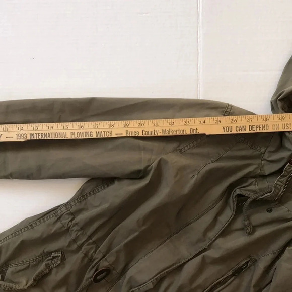 Army Green Coat - Picture 9 of 10